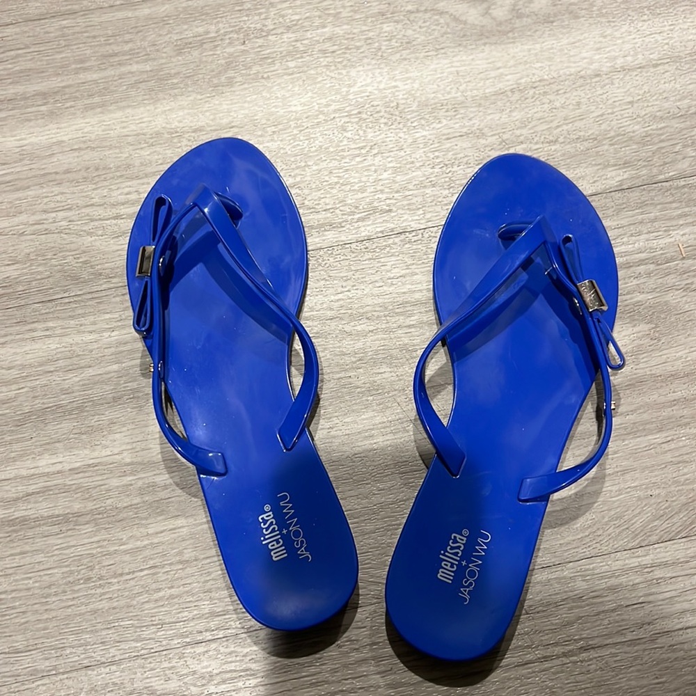 $10 sandals as is